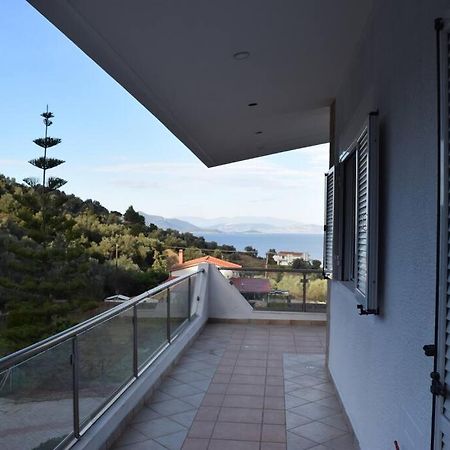 Appartamento Ολόκληρος Όροφος Αγροτική Οικία Néos Pírgos Esterno foto